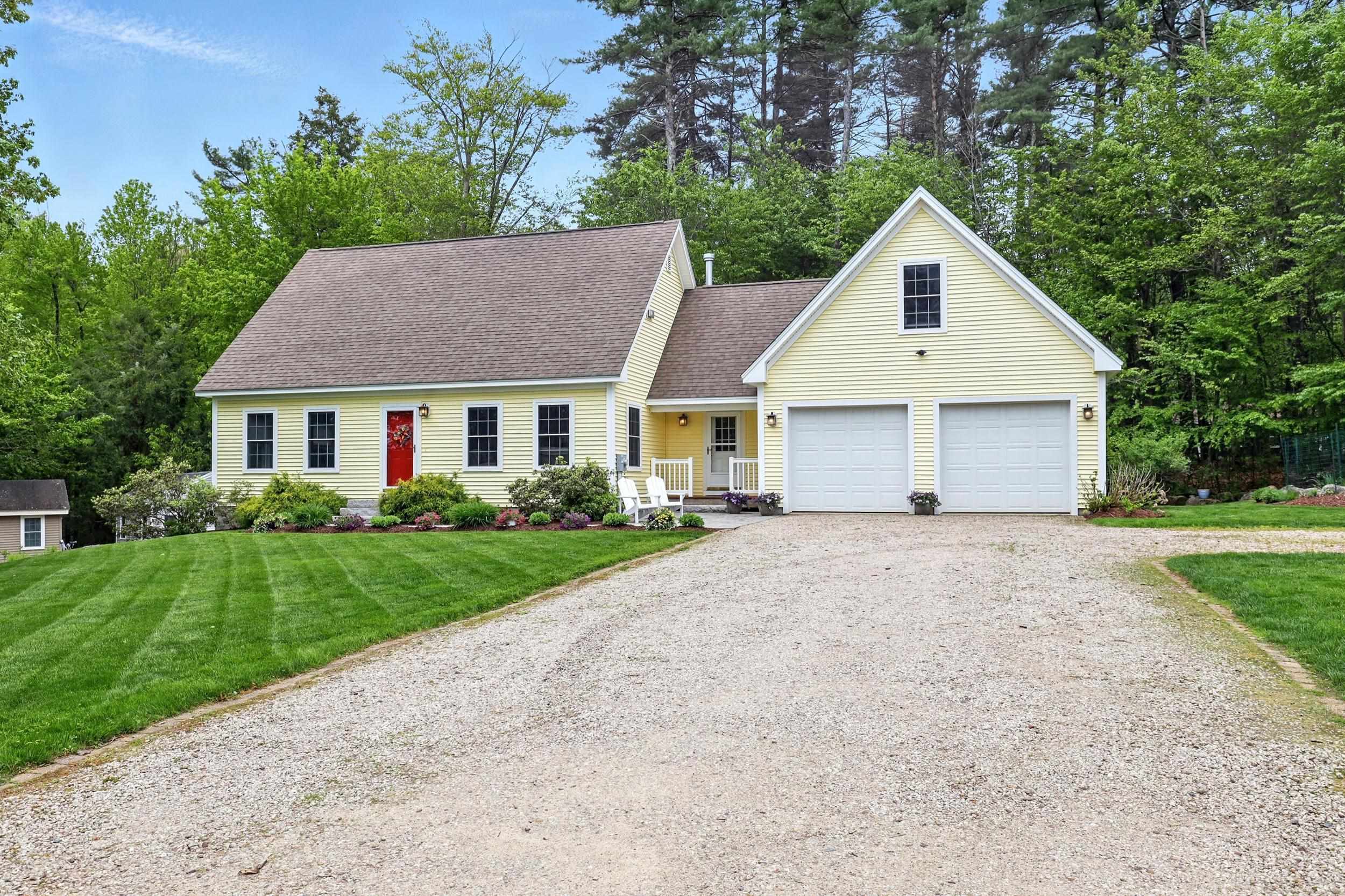 190 Browns Pasture Road Strafford, NH 03884 - Photo 3 of 38