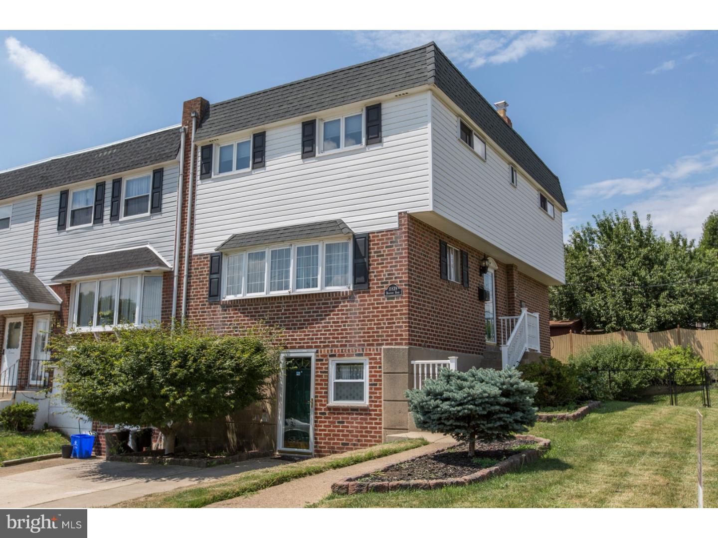 11839 Brandon Road Philadelphia, PA 19154 - Photo 2 of 22 Exterior Side