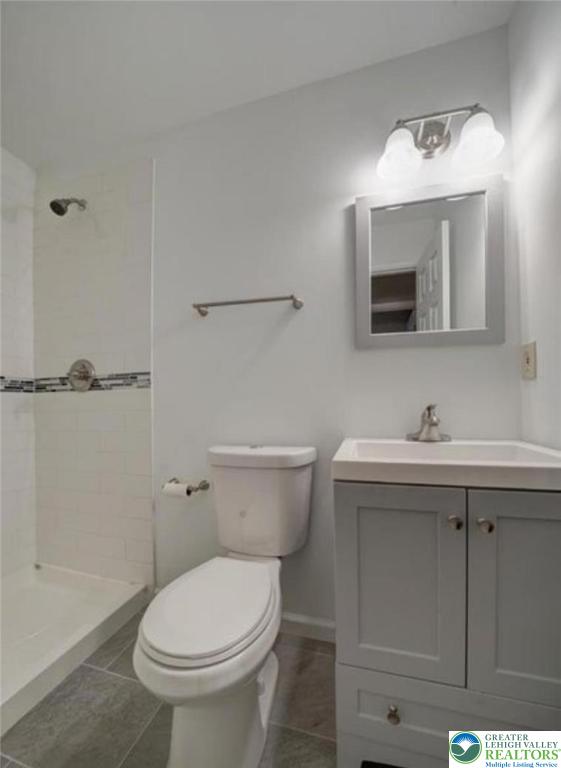 199 North Northgate Road Lake Ariel, PA 18436 - Photo 14 of 35 a bathroom with a sink a toilet and mirror