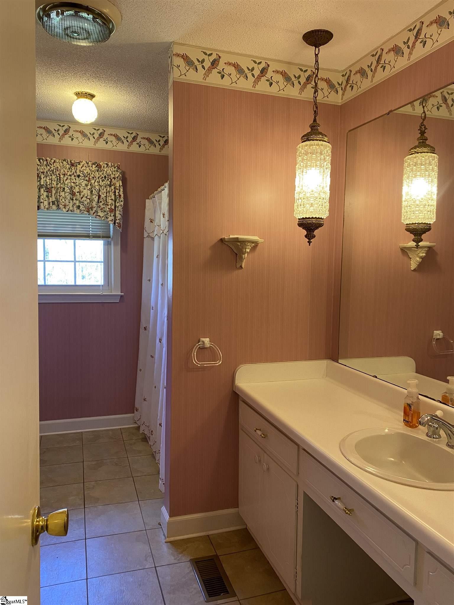 704 Reece Mill Road Pickens, SC 29671 - Photo 32 of 36