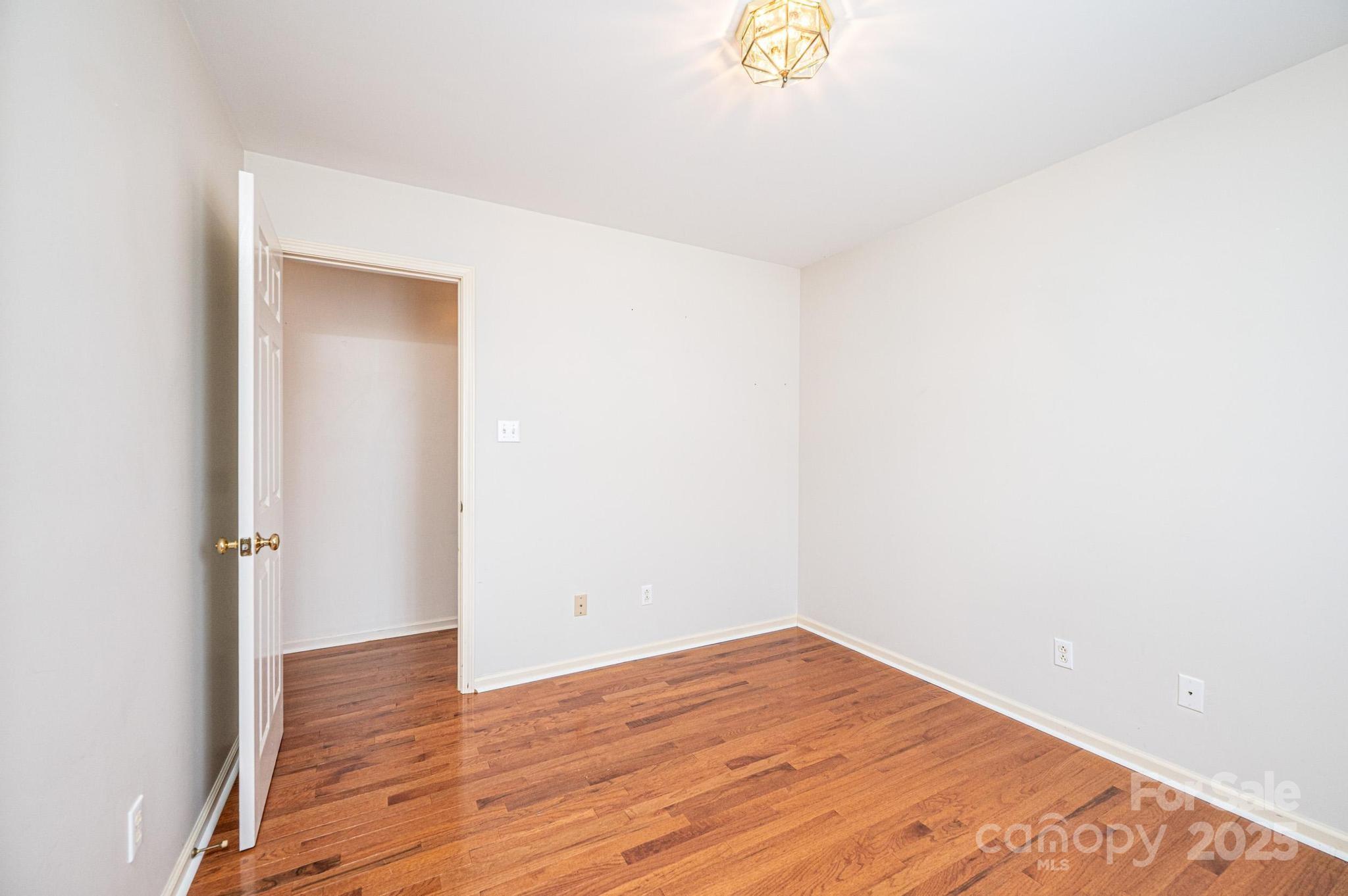 3501 Overbrook Drive Conover, NC 28613 - Photo 16 of 31