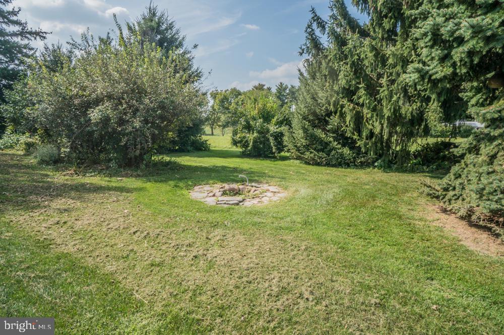 5510 Board Road Mount Wolf, PA 17347 - Photo 29 of 59 Gallery Image 29
