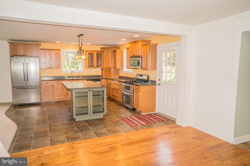 5510 Board Road Mount Wolf, PA 17347 - Photo 33 of 59 Gallery Image 33