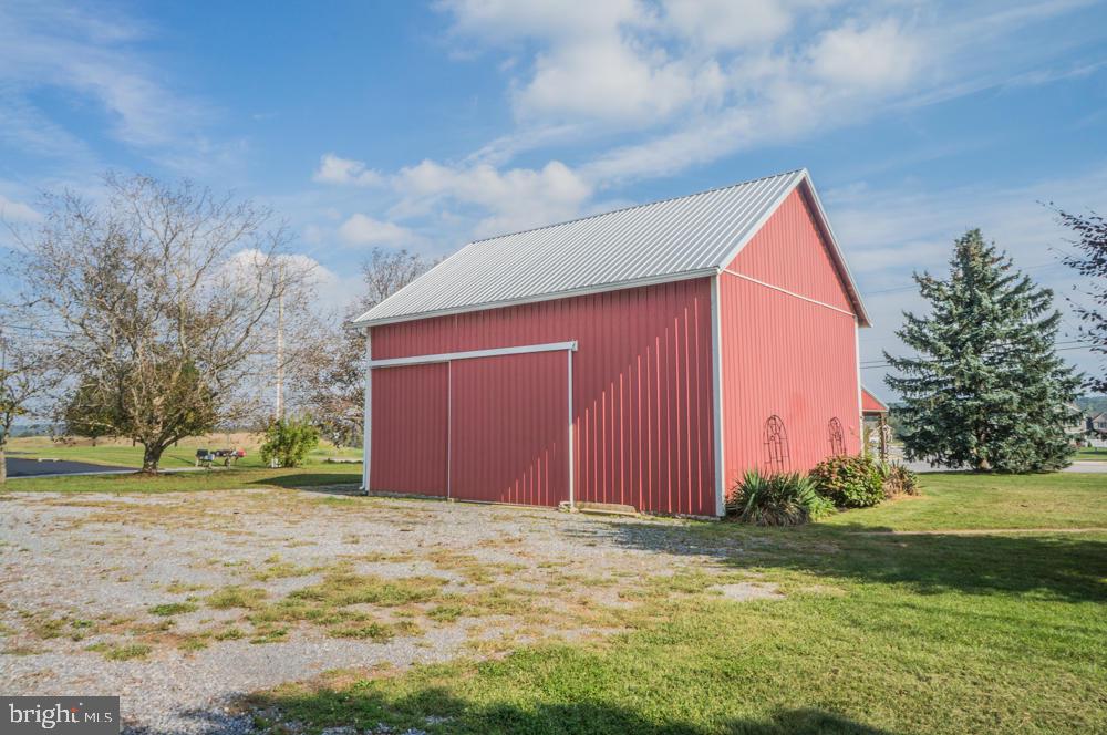 5510 Board Road Mount Wolf, PA 17347 - Photo 47 of 59 Gallery Image 47