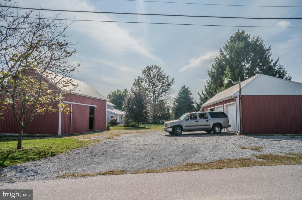 5510 Board Road Mount Wolf, PA 17347 - Photo 10 of 59 Gallery Image 10
