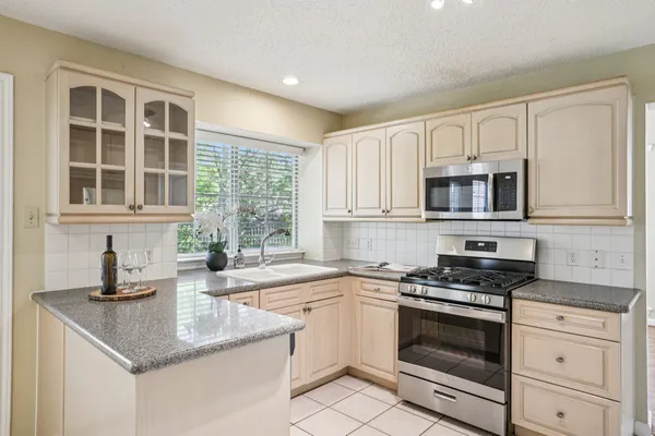 $2,200 | 2812 Little Elm Trail, Cedar Park, TX 78613