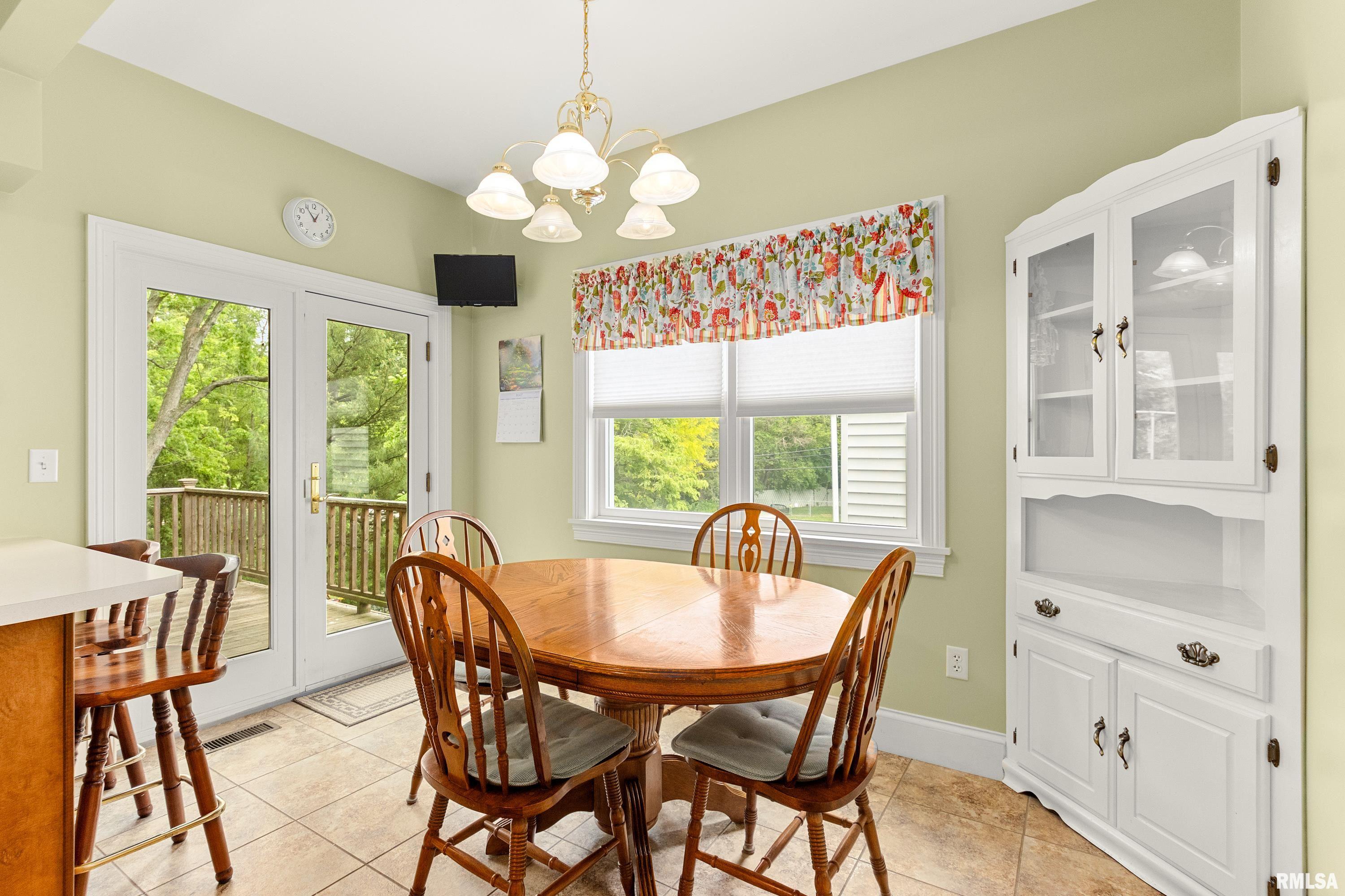403 West Adams Street Washington, IL 61571 - Photo 21 of 43