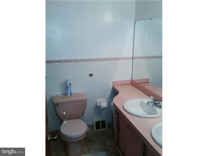 9710 Laramie Road Philadelphia, PA 19115 - Photo 7 of 11 Bathroom