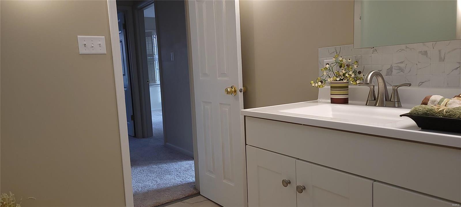 2200 Johnson Road Granite City, IL 62040 - Photo 26 of 54 Gallery Image 26