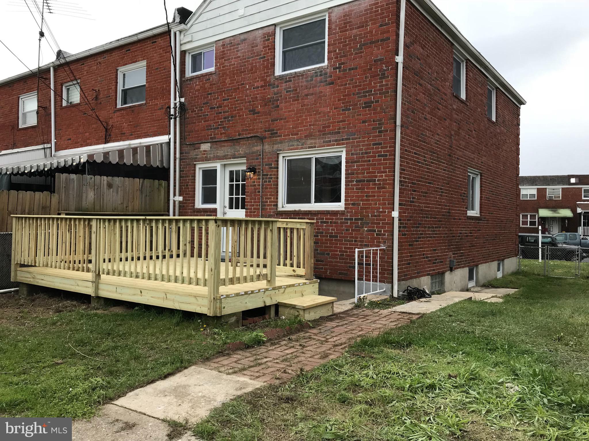7810 Rockbourne Road Baltimore, MD 21222 - Photo 3 of 59 Deck in back yard
