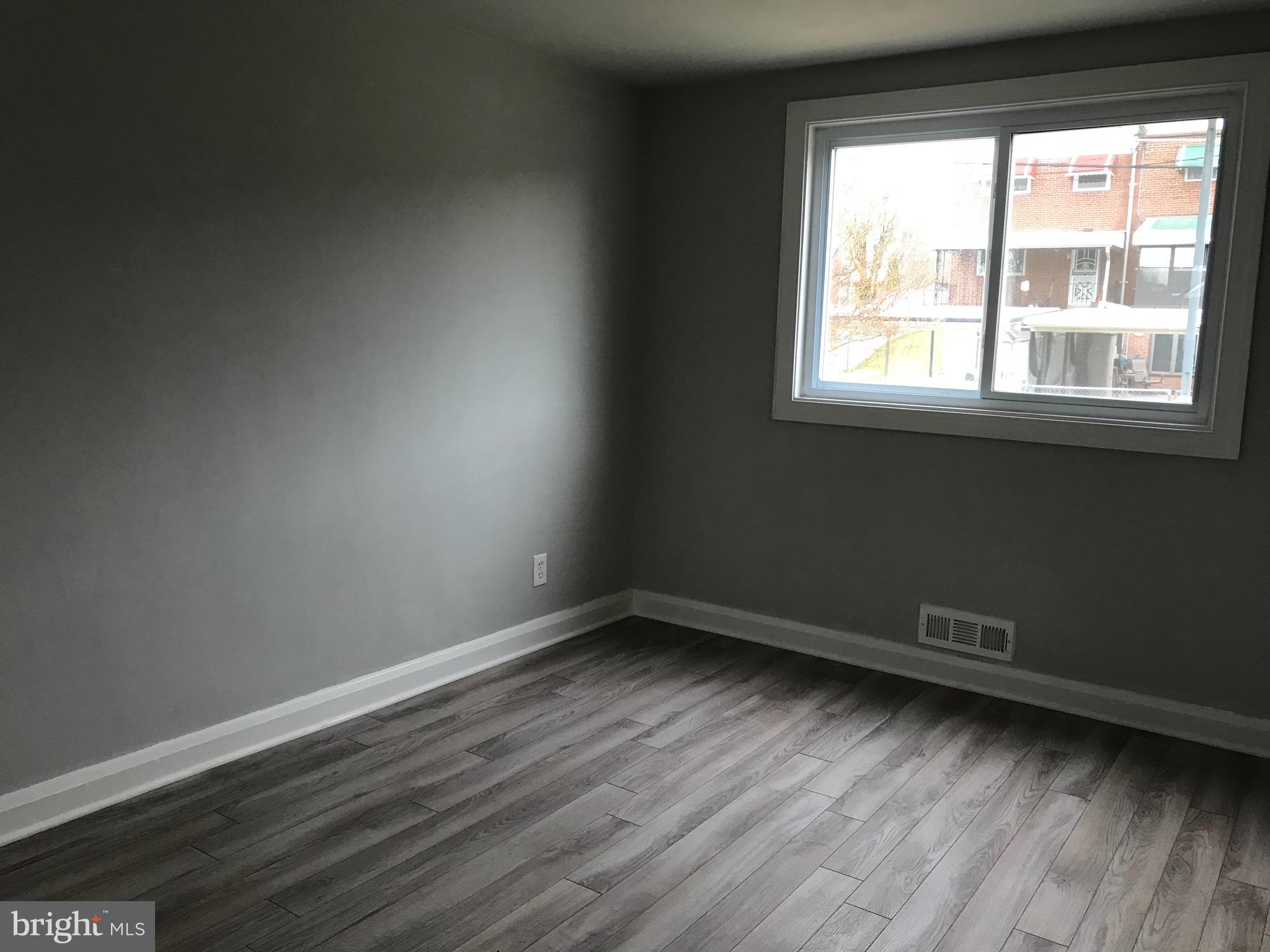 7810 Rockbourne Road Baltimore, MD 21222 - Photo 28 of 59 Dining room