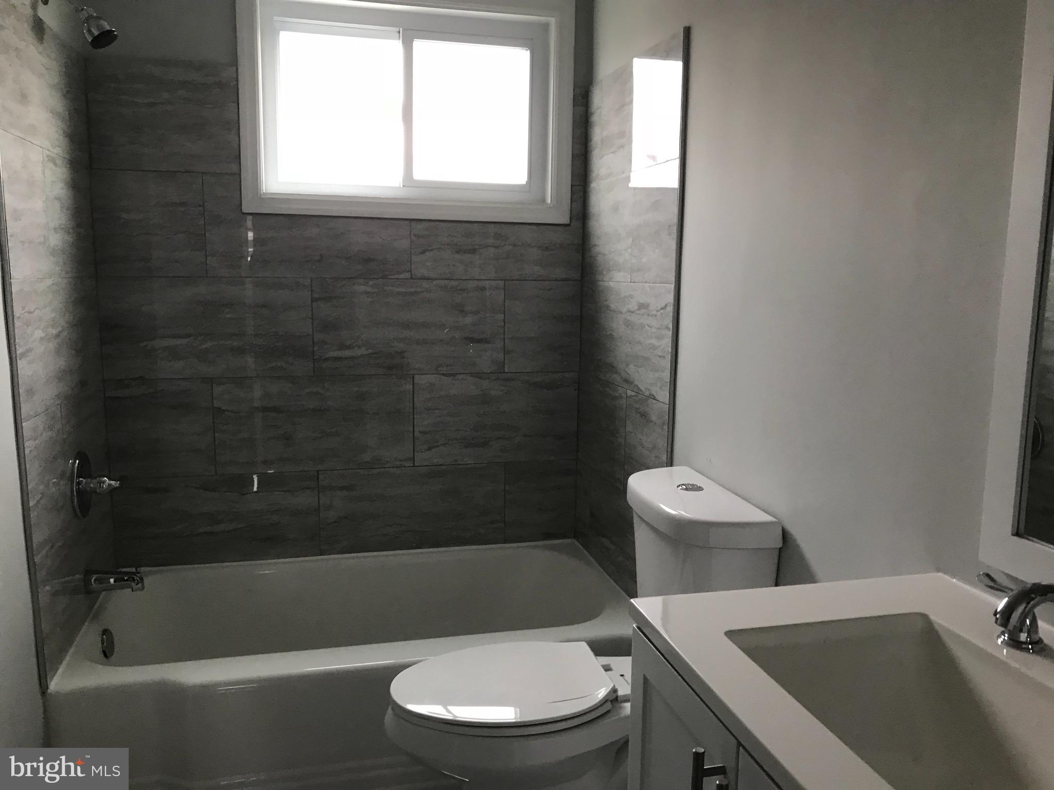 7810 Rockbourne Road Baltimore, MD 21222 - Photo 30 of 59 Bathroom