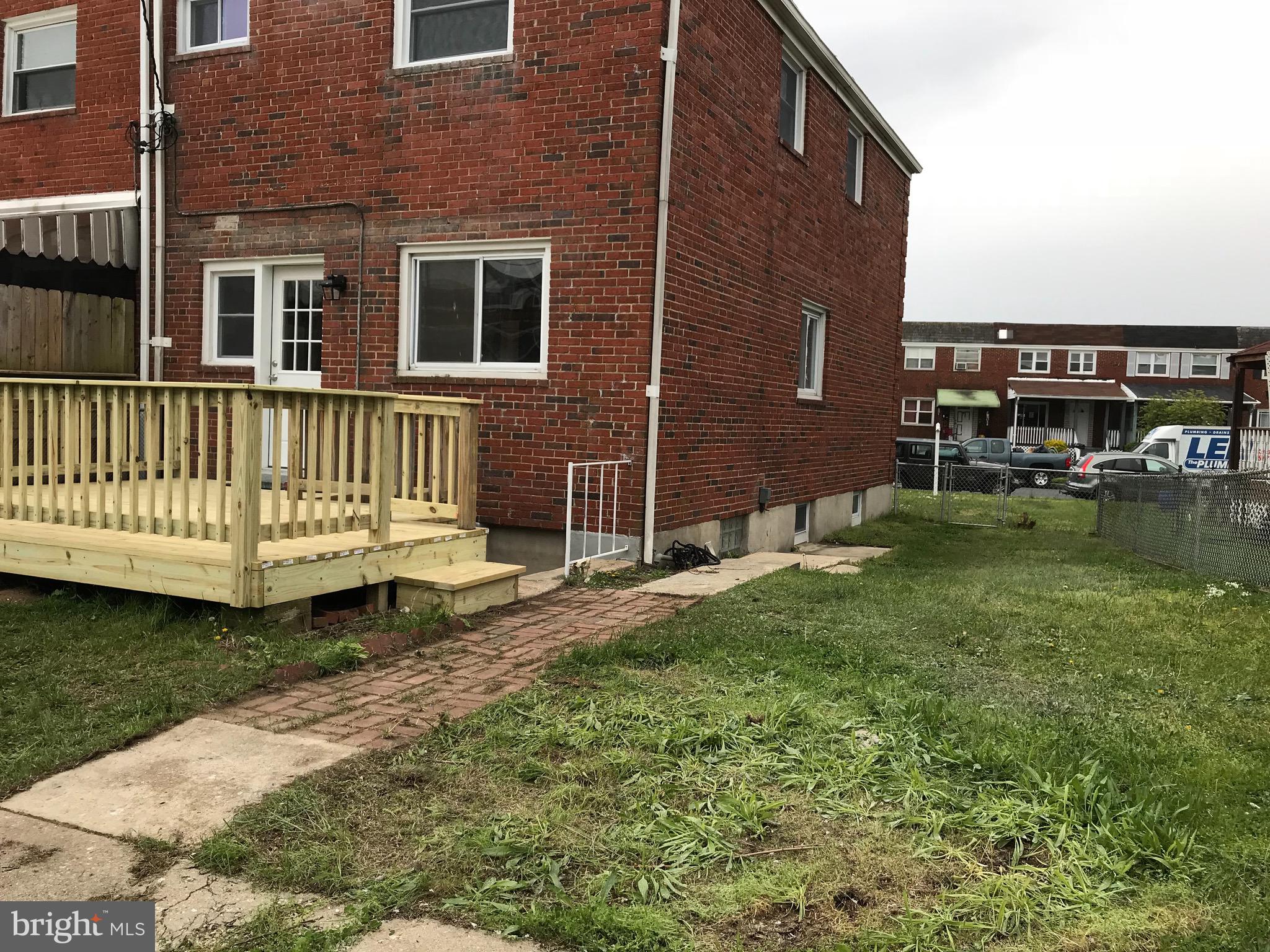 7810 Rockbourne Road Baltimore, MD 21222 - Photo 5 of 59 Back and side yad