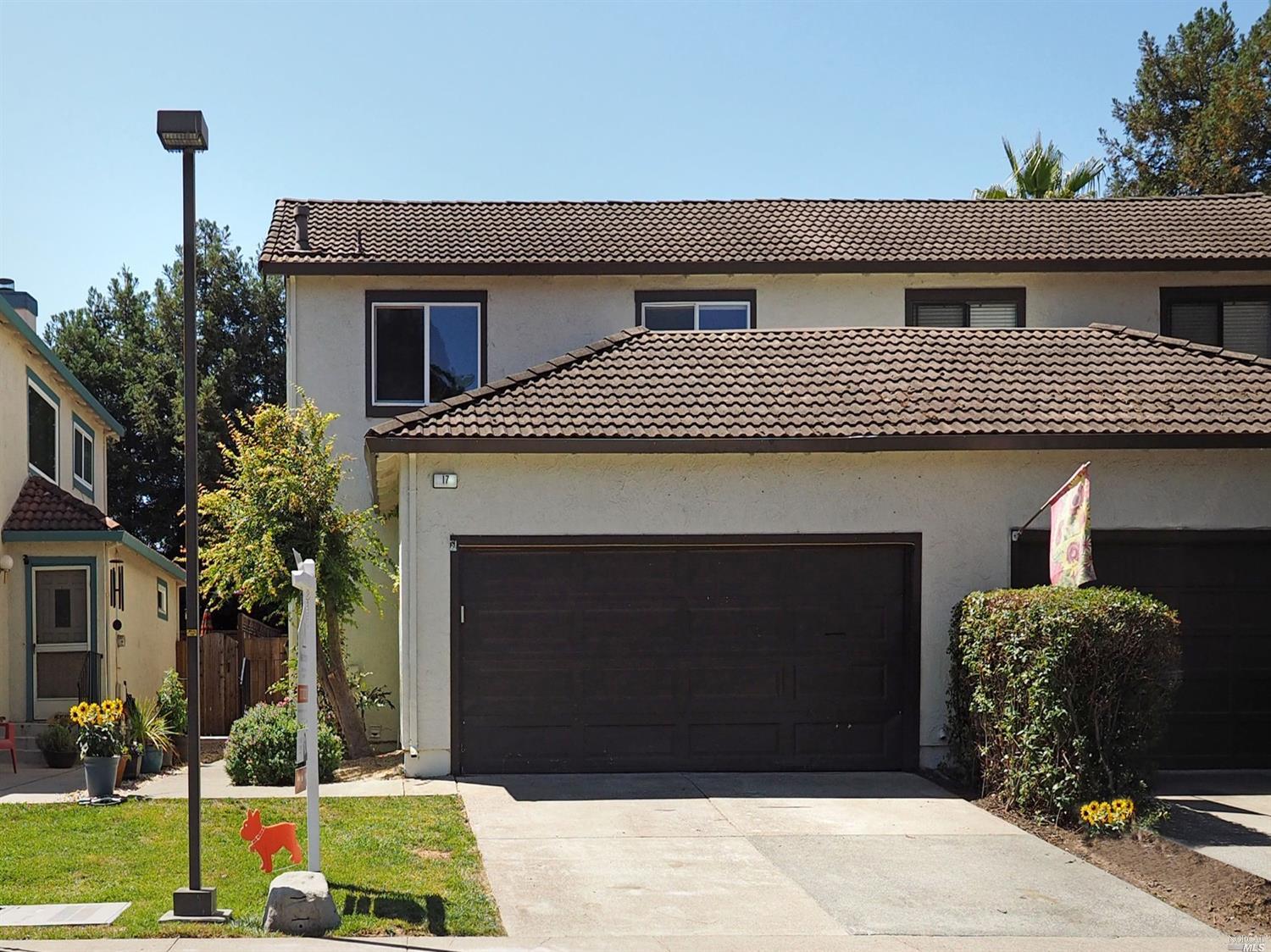 17 Francis Circle Rohnert Park, CA 94928 - Photo 1 of 1 Gallery Image 1