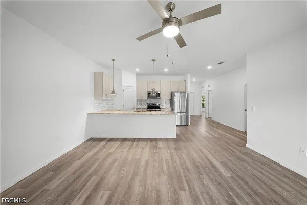 $1,900 | 26481 Sandhill Boulevard, Punta Gorda, FL 33983