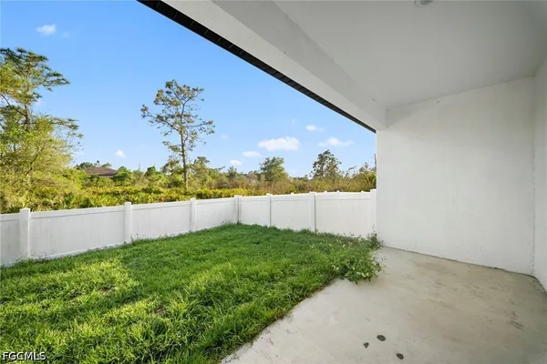 $1,900 | 26481 Sandhill Boulevard, Punta Gorda, FL 33983