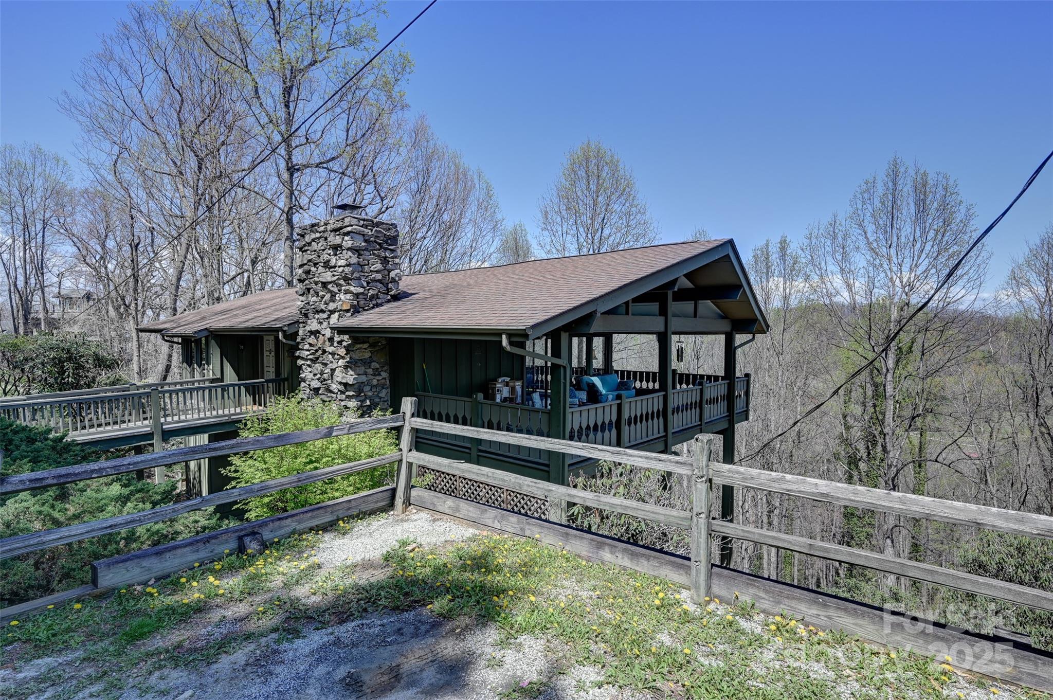 2020 Azalea Ridge Road Laurel Park, NC 28739 - Photo 39 of 42 Gallery Image 39