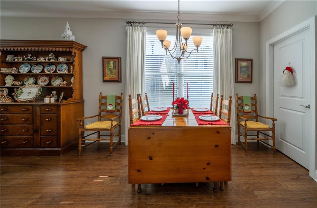 32 Encore Lane Cartersville, GA 30120 - Photo 11 of 28 a living room with furniture and a window