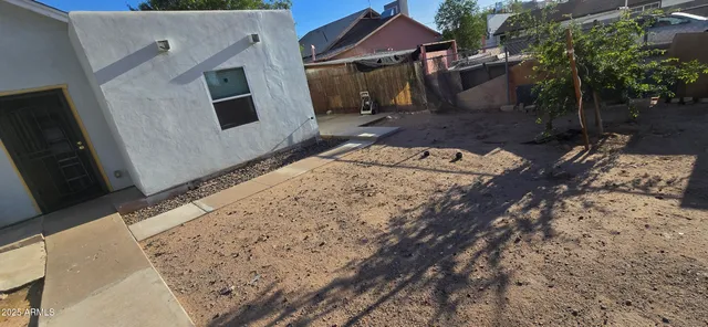 $900 | 1122 East Fillmore Street, Phoenix, AZ 85006