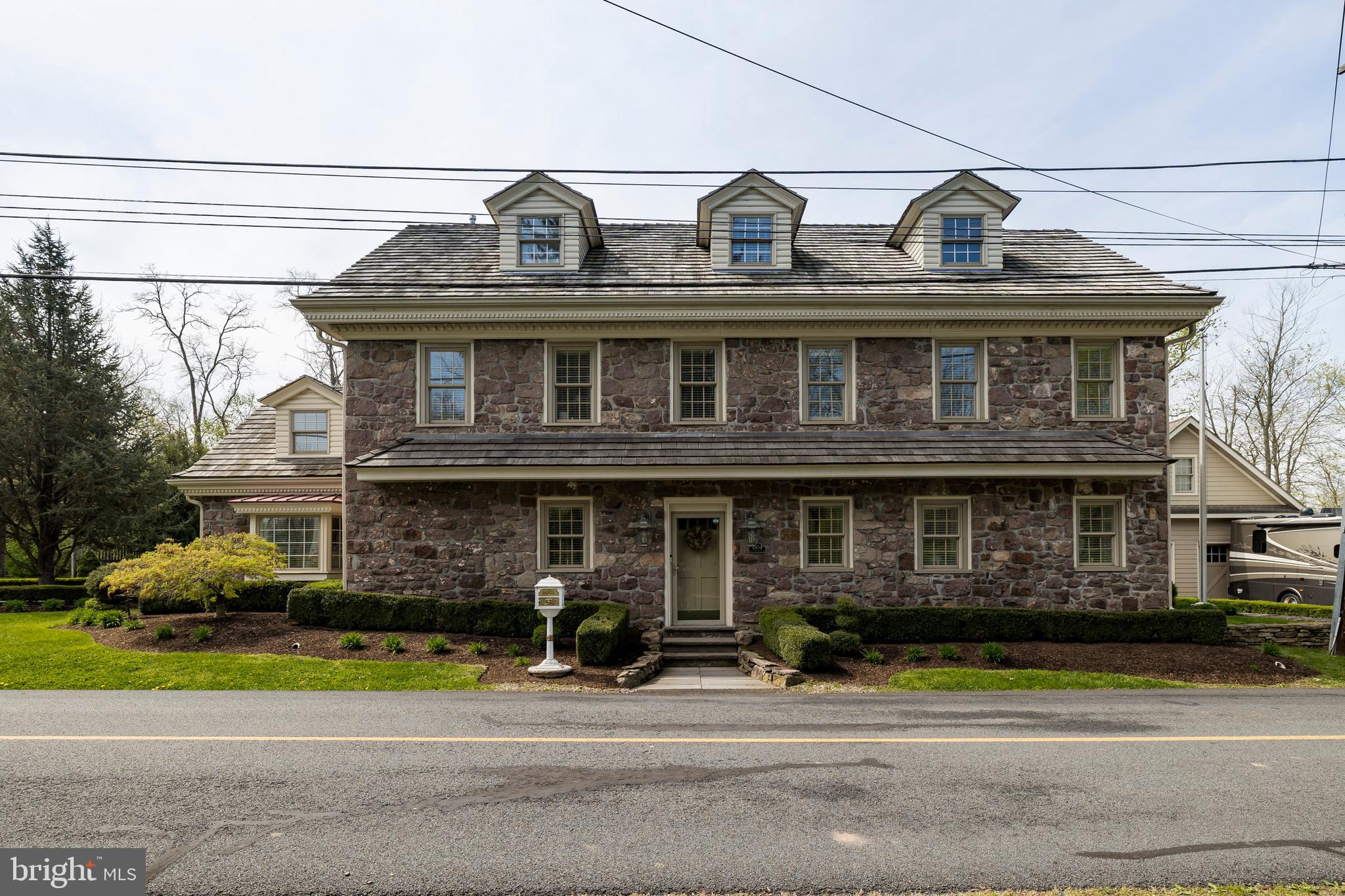 1804 Old Schuylkill Road Spring City, PA 19475 - Photo 4 of 54