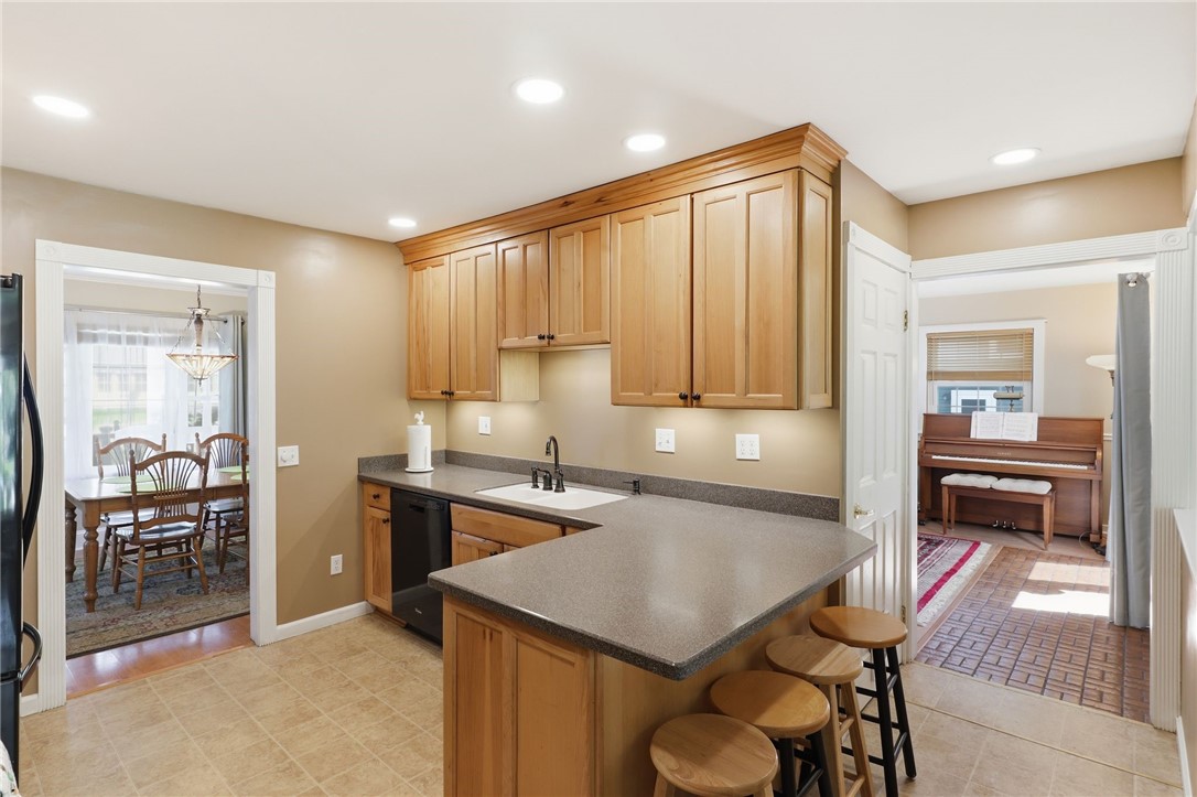451 Ridge Road Webster, NY 14580 - Photo 14 of 42