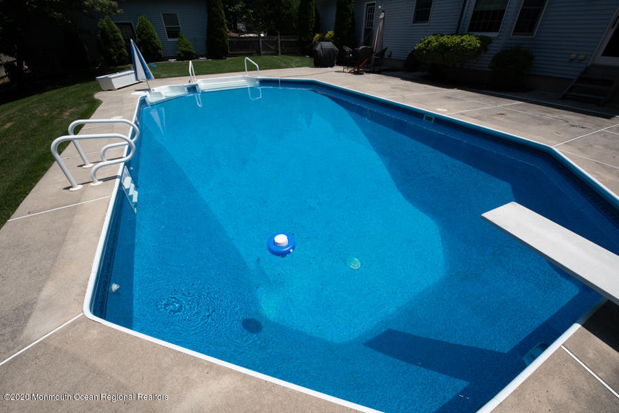 717 Rabbit Run Brick, NJ 08724 - Photo 33 of 45 jt-76