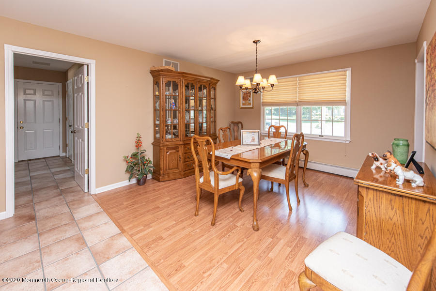 717 Rabbit Run Brick, NJ 08724 - Photo 4 of 45 jt-85