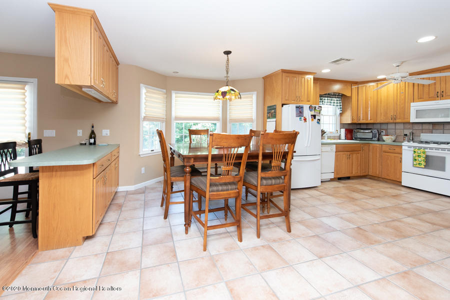 717 Rabbit Run Brick, NJ 08724 - Photo 5 of 45 jt-90