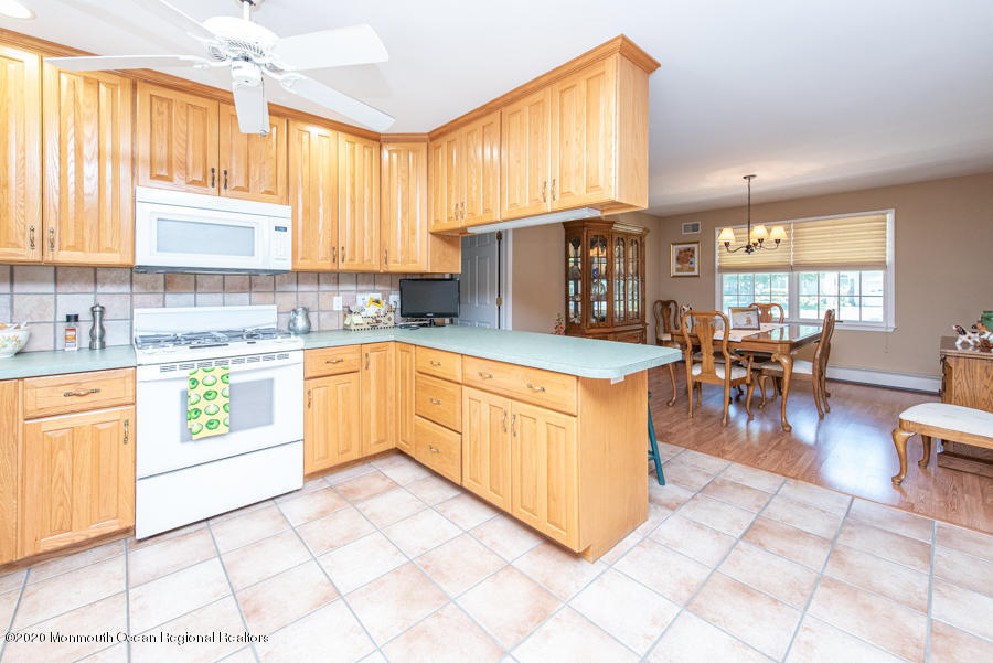 717 Rabbit Run Brick, NJ 08724 - Photo 8 of 45 jt-87