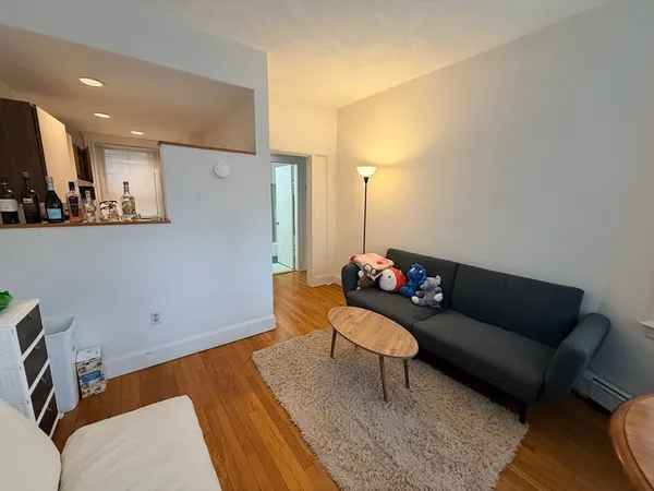 $3,500 | 451 Park Drive, Unit 2C, Boston, MA 02215