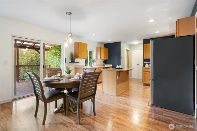 $485,000 | 22085 Sea Vista Northeast, Poulsbo, WA 98370