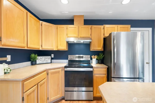 $485,000 | 22085 Sea Vista Northeast, Poulsbo, WA 98370