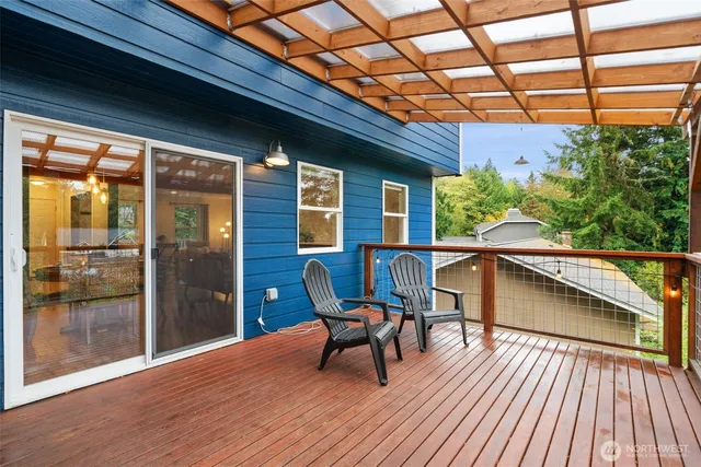 $485,000 | 22085 Sea Vista Northeast, Poulsbo, WA 98370