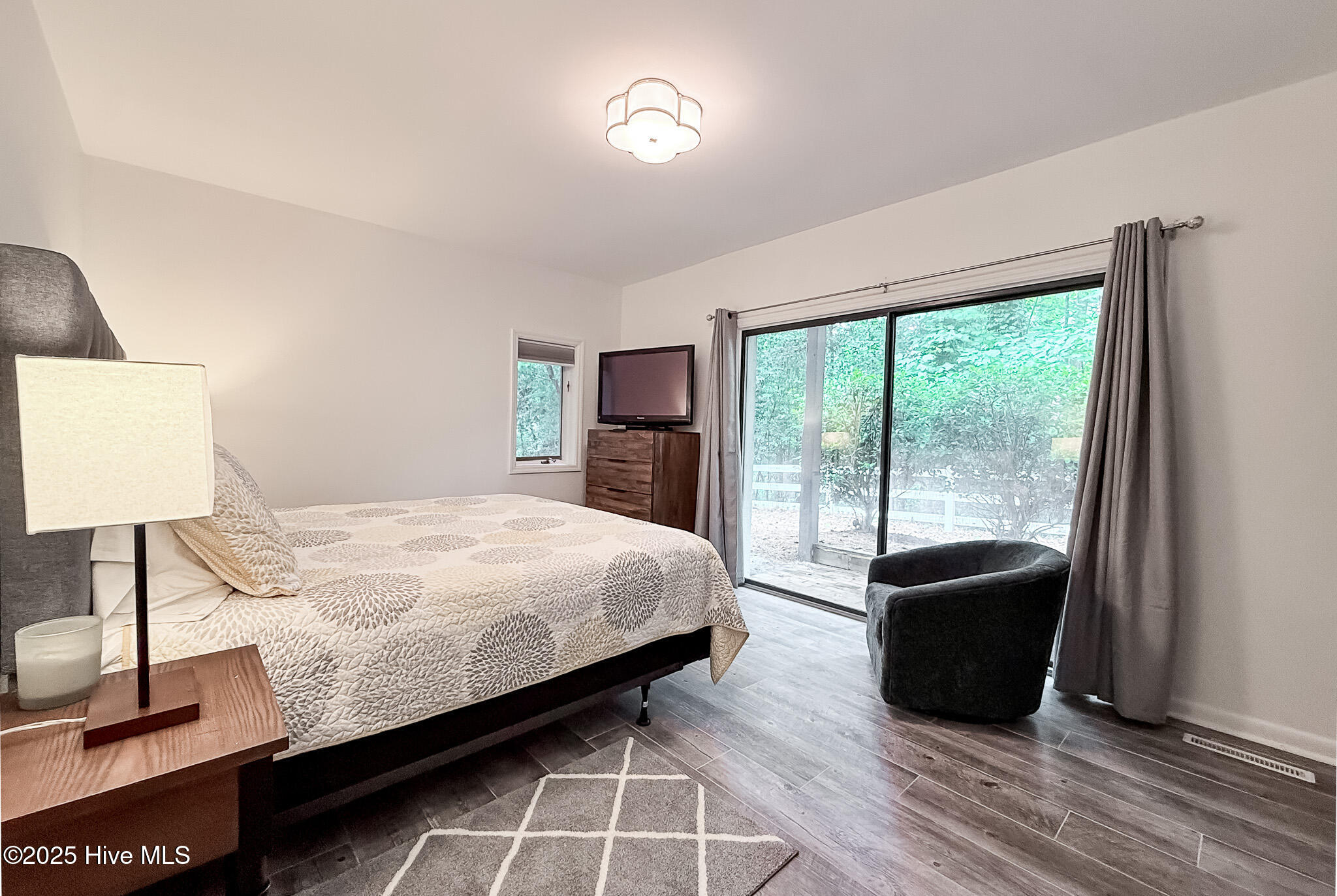 7 Inverness Place Pinehurst, NC 28374 - Photo 111 of 126 Guest Bedroom #5 (Lower Level)