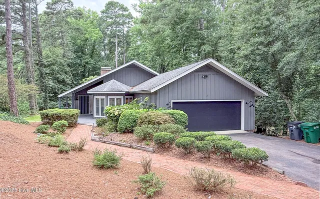 $1,450,000 | 7 Inverness Place, Pinehurst, NC 28374