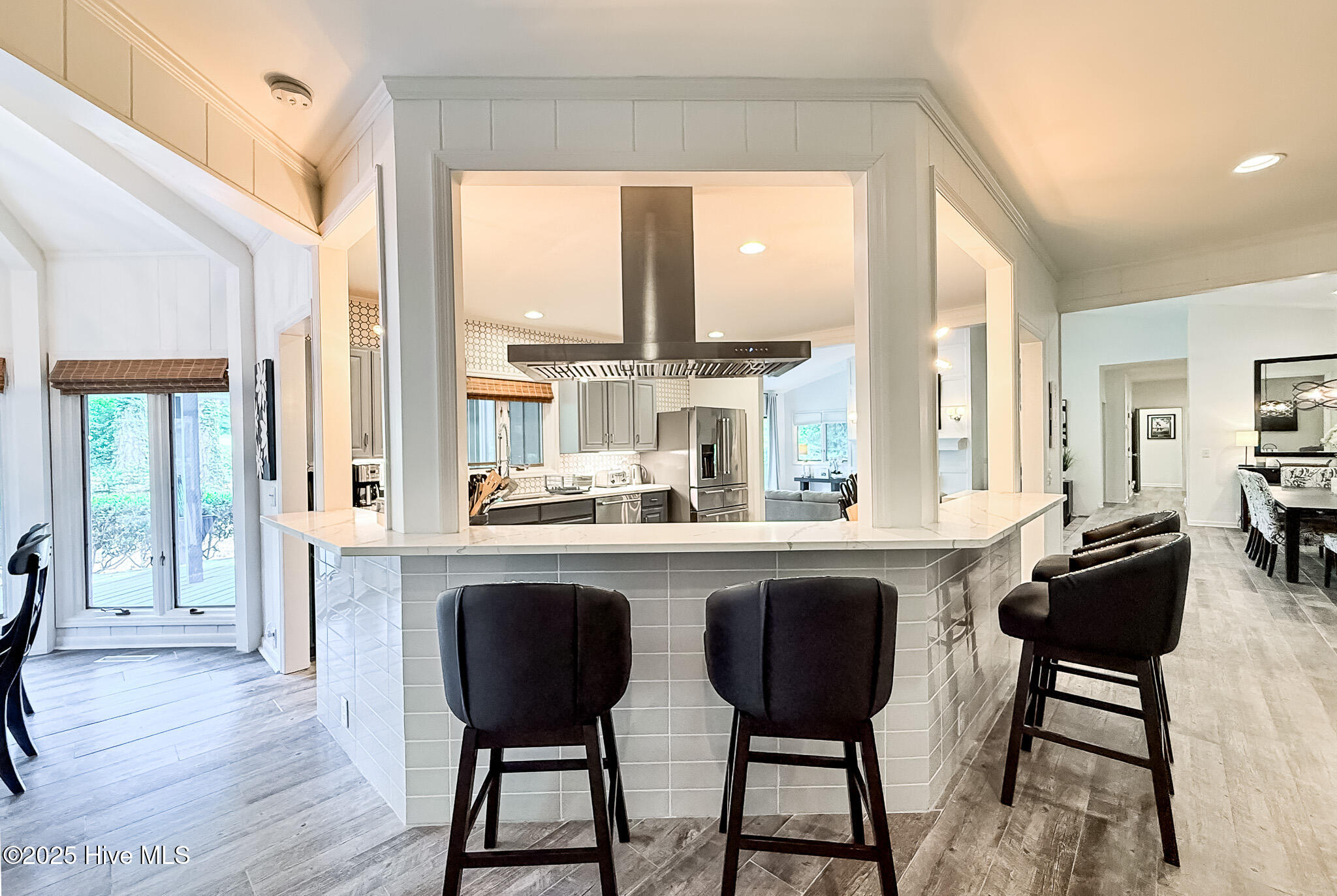 7 Inverness Place Pinehurst, NC 28374 - Photo 49 of 126 Kitchen Bar Seating