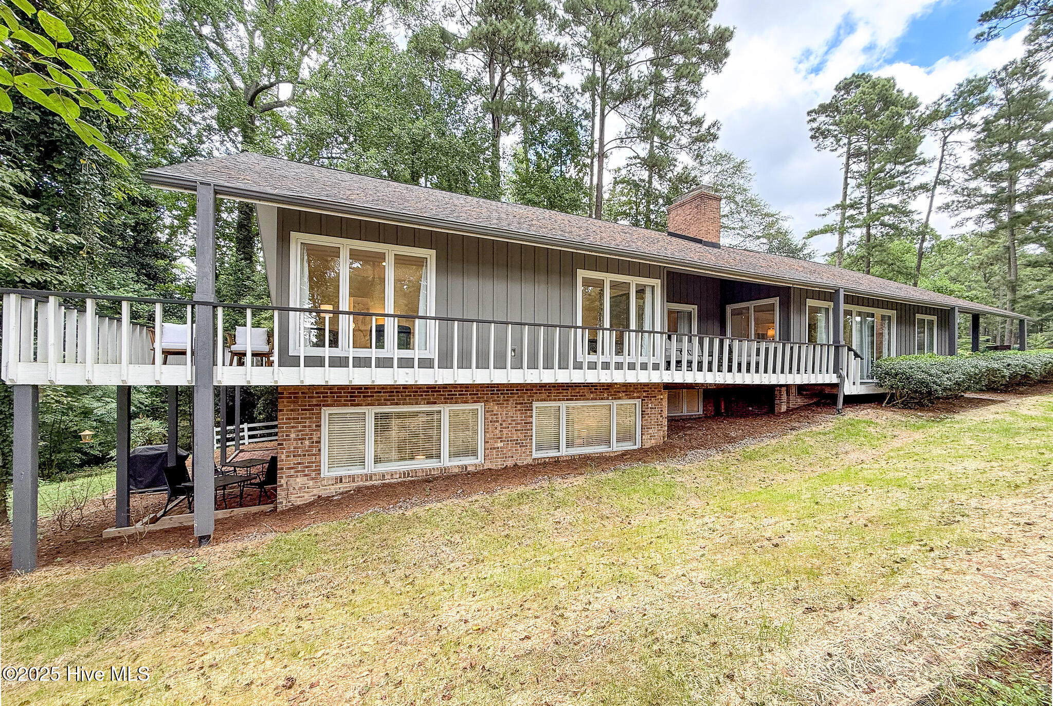7 Inverness Place Pinehurst, NC 28374 - Photo 6 of 126 2A641E67-32BC-4EE1-9BDF-2E67B9021EBD