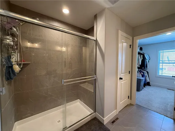 $405,000 | 1205 Northwest 3rd Street, Oak Grove, MO 64075