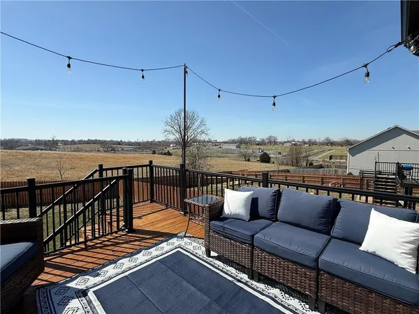 $405,000 | 1205 Northwest 3rd Street, Oak Grove, MO 64075