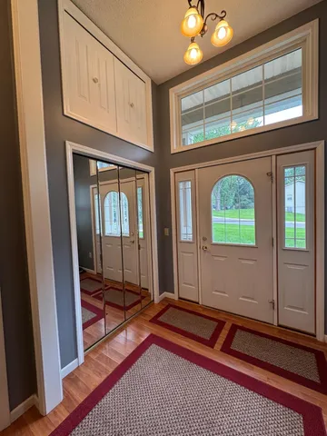 $487,000 | 8000 Winnetka Heights Drive, Golden Valley, MN 55427