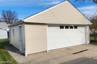 30121 Barjode Road Willowick, OH 44095 - Photo 19 of 19 Lovely 2.5 car garage.