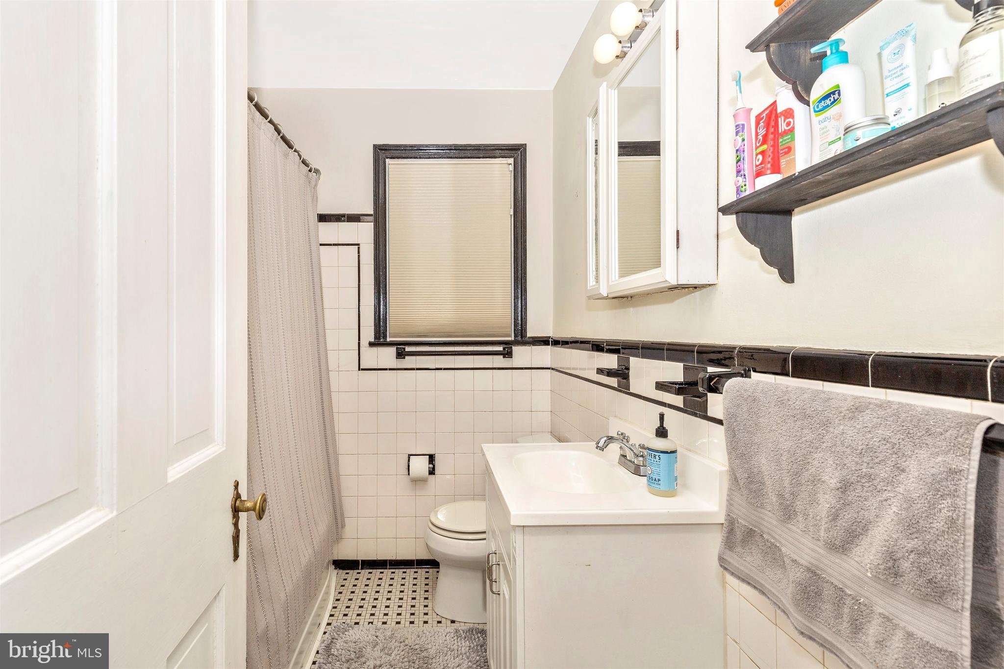 604 Forest Glen Road Silver Spring, MD 20901 - Photo 20 of 56 Full Bath