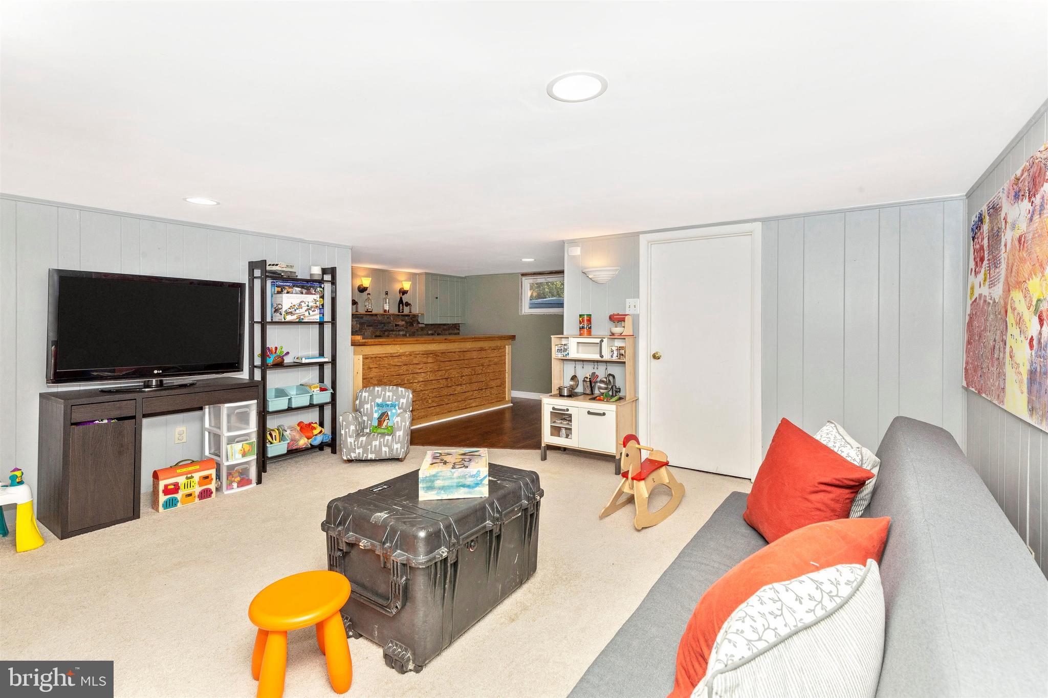 604 Forest Glen Road Silver Spring, MD 20901 - Photo 33 of 56