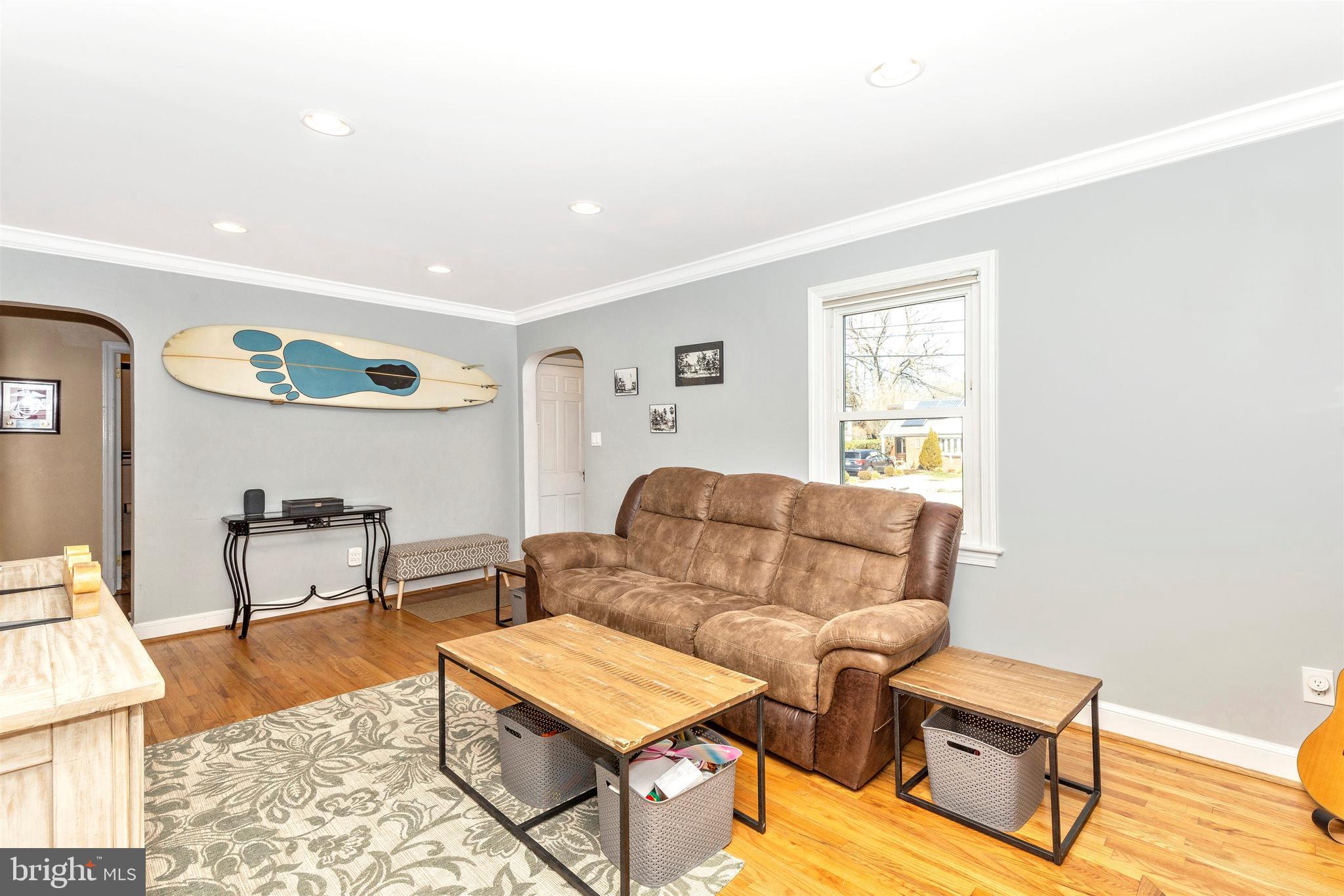 604 Forest Glen Road Silver Spring, MD 20901 - Photo 8 of 56