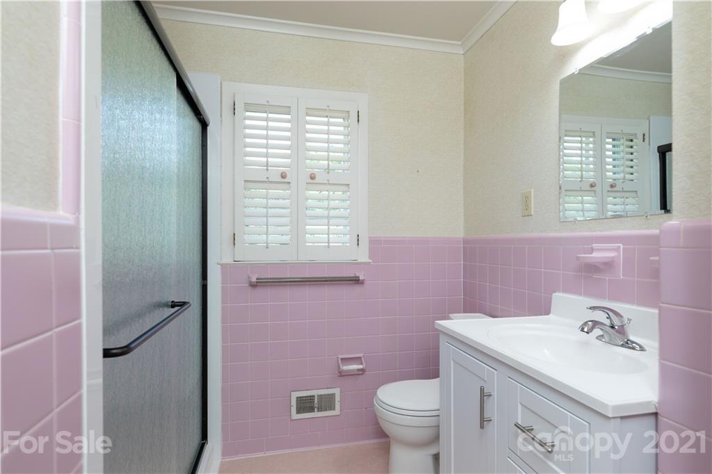 1437 Alexander Road Rock Hill, SC 29732 - Photo 17 of 39 Gallery Image 17