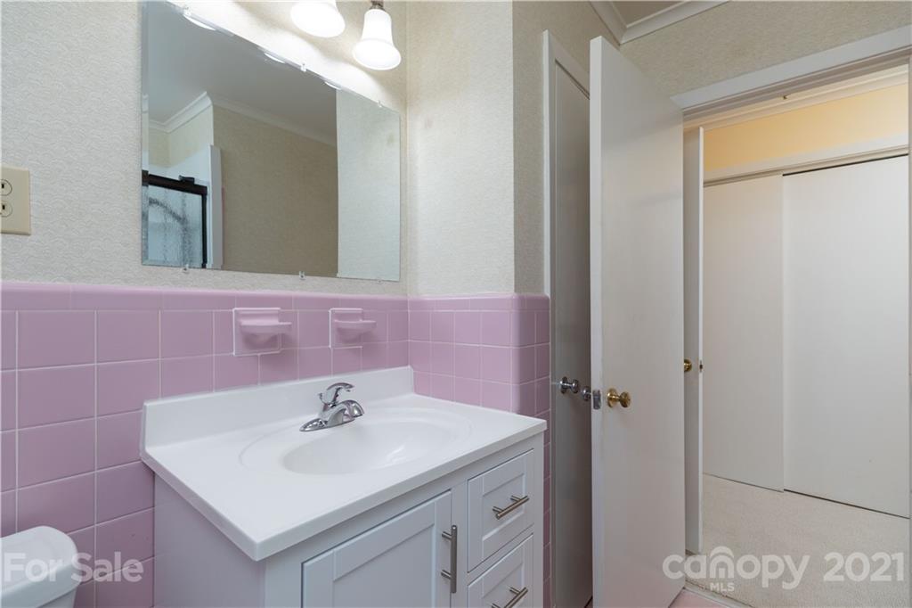1437 Alexander Road Rock Hill, SC 29732 - Photo 18 of 39 Gallery Image 18