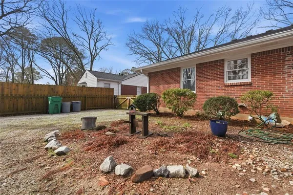 $2,100 | 1241 Park Boulevard, Stone Mountain, GA 30083