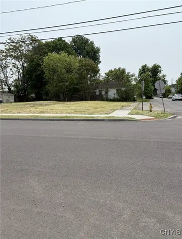 $29,900 | 523 Marcellus Street, Syracuse, NY 13204