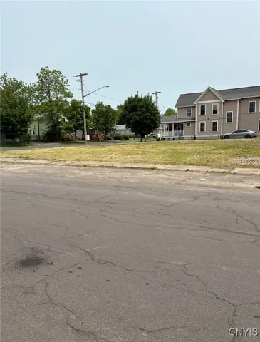 $29,900 | 523 Marcellus Street, Syracuse, NY 13204