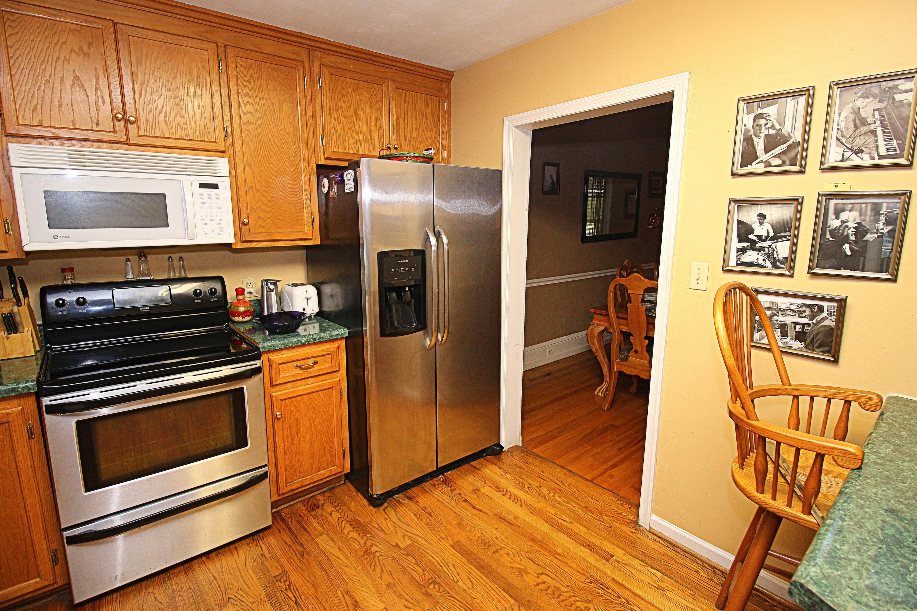 5028 Merriman Road Roanoke, VA 24018 - Photo 13 of 31 IMG_0224